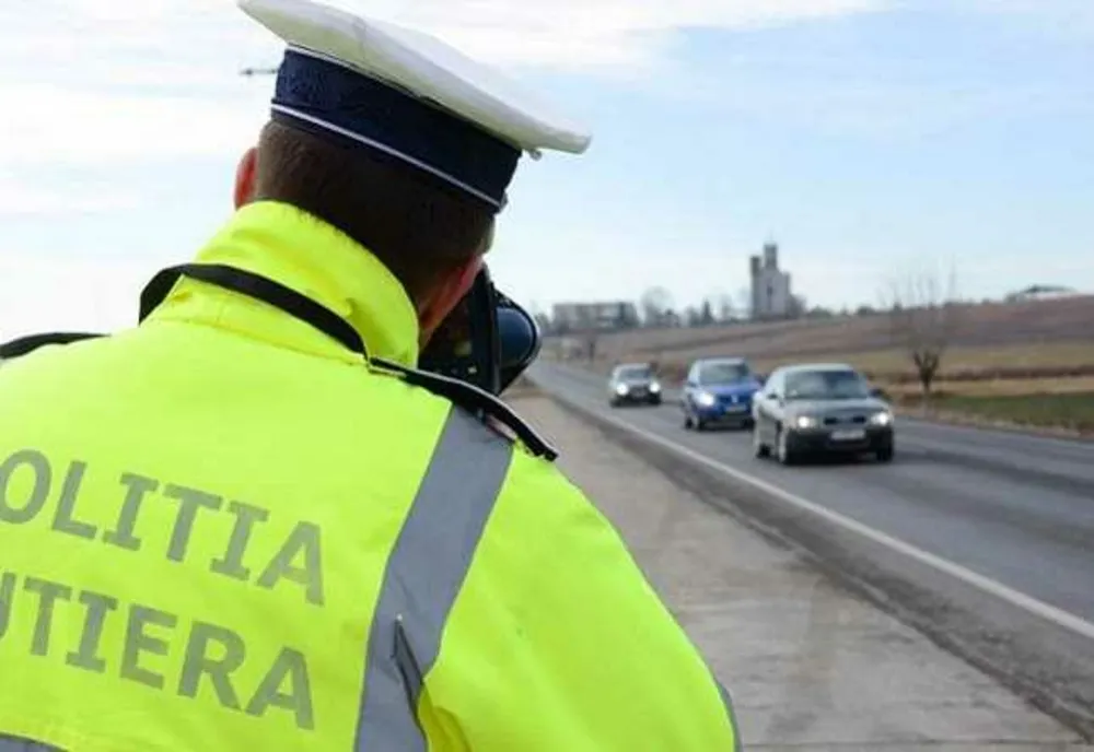 O femeie de 60 de ani rula cu 153 km/h pe DN2E85, în afara localităţii  Grebănu