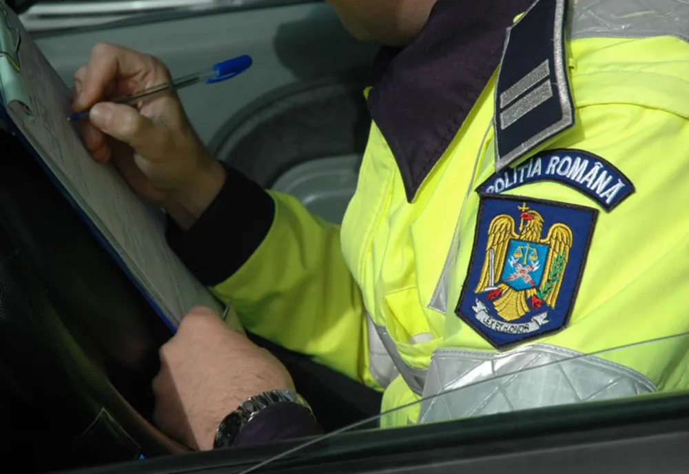 „Şoferi” în devenire depistaţi de poliţiştii buzoieni