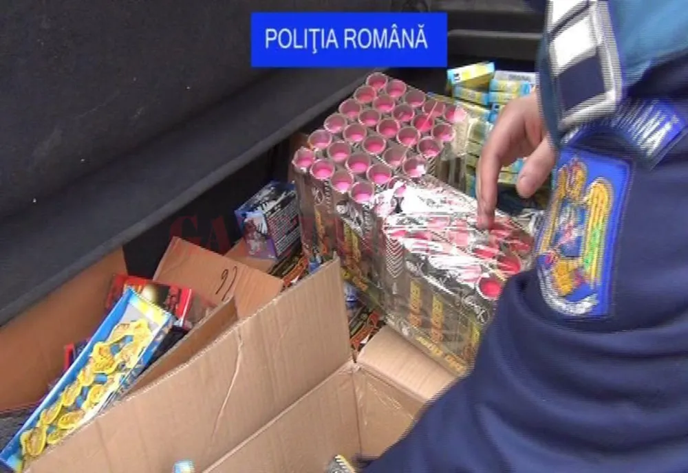 Un minor de 11 ani a furat o cutie cu articole pirotehnice dintr-o piață din Buzău