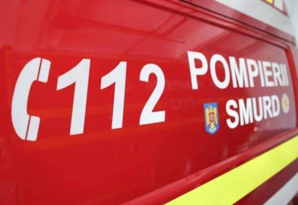 UN COPIL DE PATRU ANI A CĂZUT DE LA ETAJUL PATRU AL UNUI BLOC DIN BUZĂU
