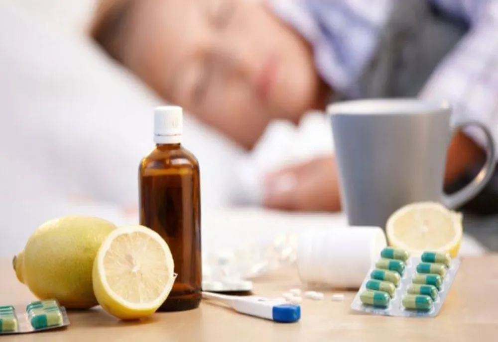 Super-gripa brutală se apropie de România, alertă uriașă în Europa. Farmaciile nu mai au măști, școli închise și spitale pline