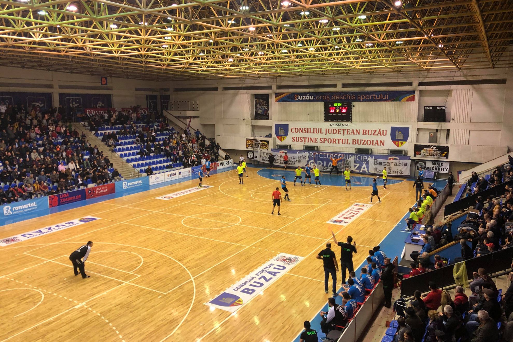 55692955_706998223048978_2465312963070787584_n (1)