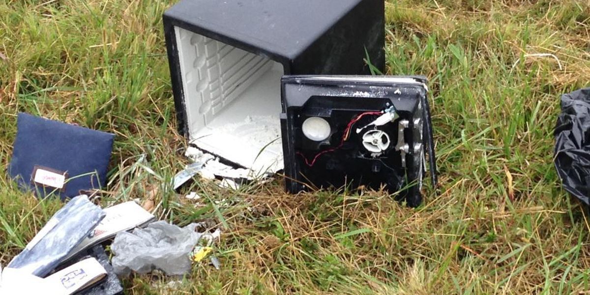 DLYITIOLB5HYNKCZ43PEFDSPZM