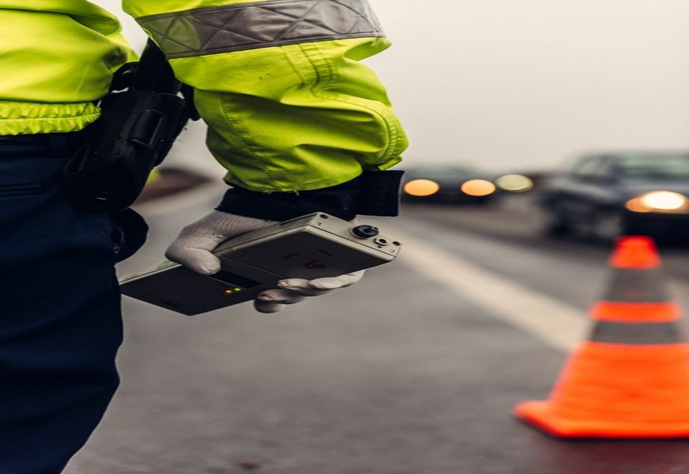 Şoferi băuţi scoşi din trafic la timp de poliţiştii buzoien