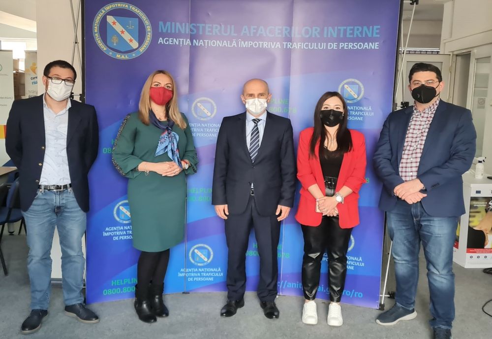 Munca fără forme legale – un pas mai aproape de traficul de persoane