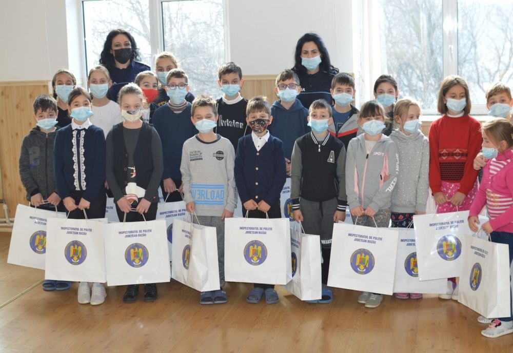 În vizită la elevii din Recea - Bisoca