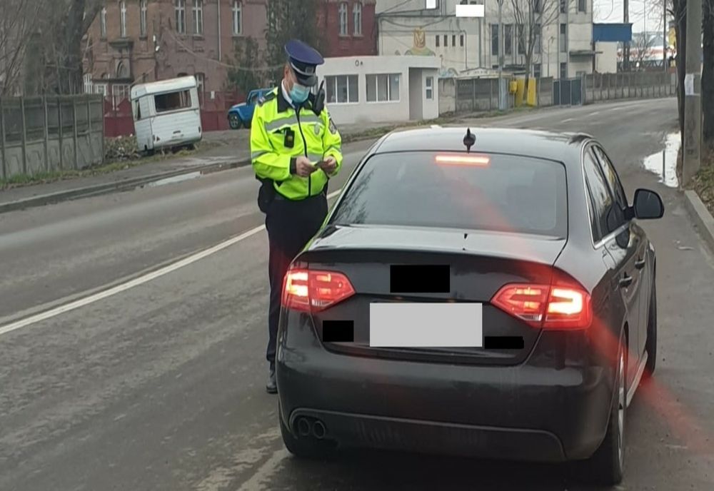 Peste 200 de sancțiuni contravenționale aplicate de polițiștii rutieri buzoieni