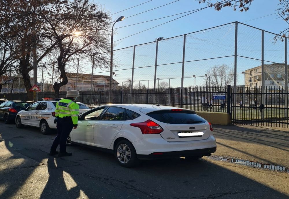Pentru că nu au respectat regimul legal de viteză, 62 de conducători auto au fost sancţionaţi de poliţişti