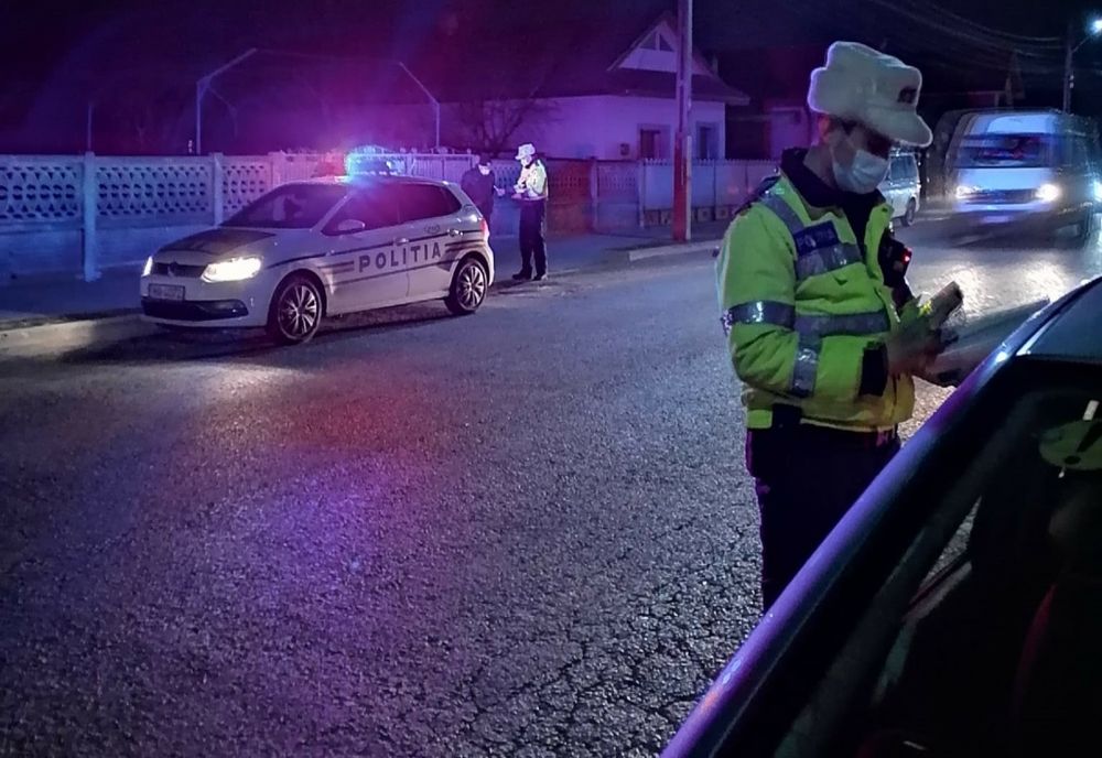 Peste 520 de sancţiuni contravenţionale aplicate de poliţiştii rutieri buzoieni ca urmare a abaterilor constatate în weekend