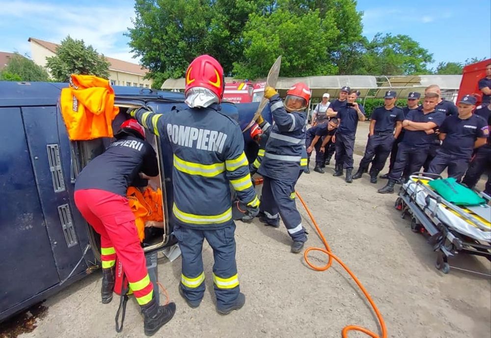 ISU Buzău pune în aplicare Planul roșu de intervenție într-un exercițiu ce se va desfășura pe DN 2 E85, km 118