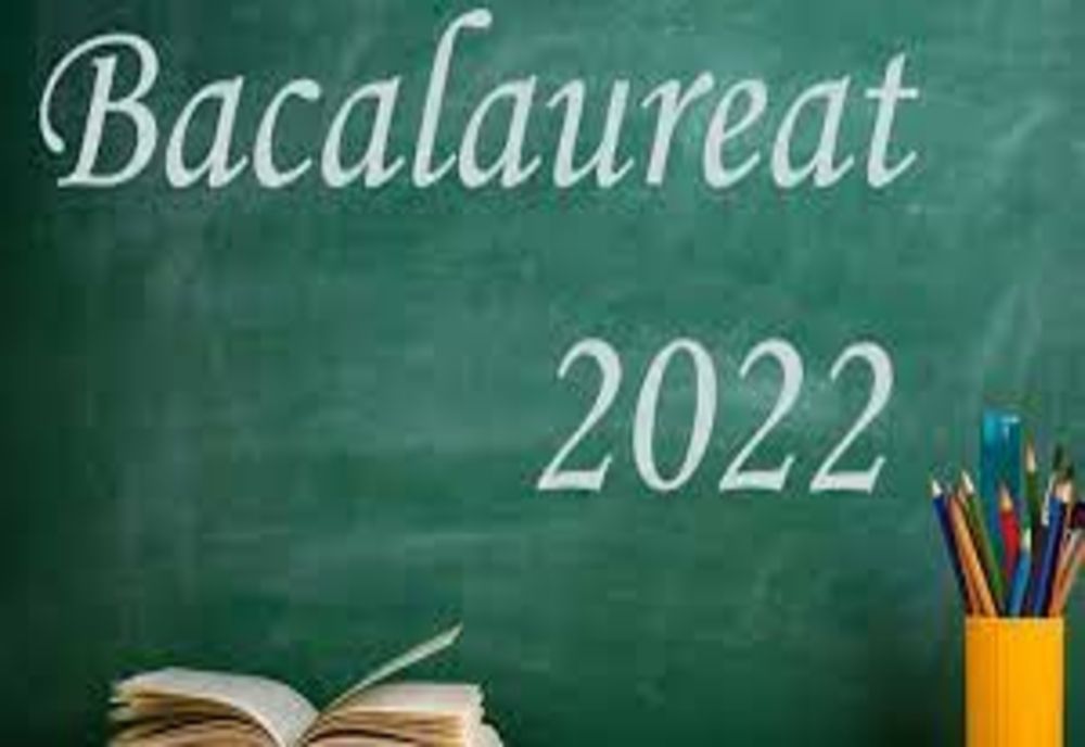 Bacalaureat 2022: Elevii de clasele a XII-a și a XIII-a susțin evaluarea competențelor digitale în perioada 8-10 iunie