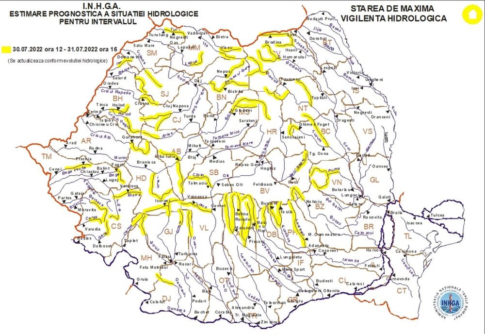 Pericol de inundații pe râuri din 29 de județe