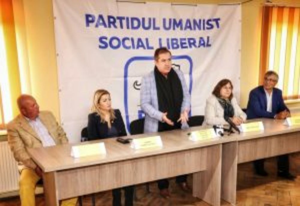 Peste 70 de membri împreună cu foști președinți din Organizațiile AUR  din Râmnicu Sărat și Valea Râmnicului au plecat zilele trecute la Partidul Umanist Social Liberal