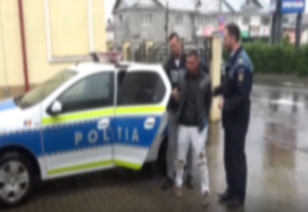 Video: Arestat pentru tâlhărie. A păgubit o octogenară pentru a juca la pariuri.