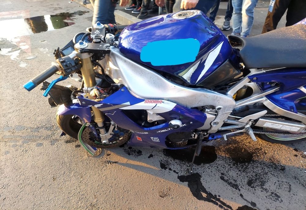 Foto: Motociclist accidentat pe strada Transilvaniei din municipiul Buzău