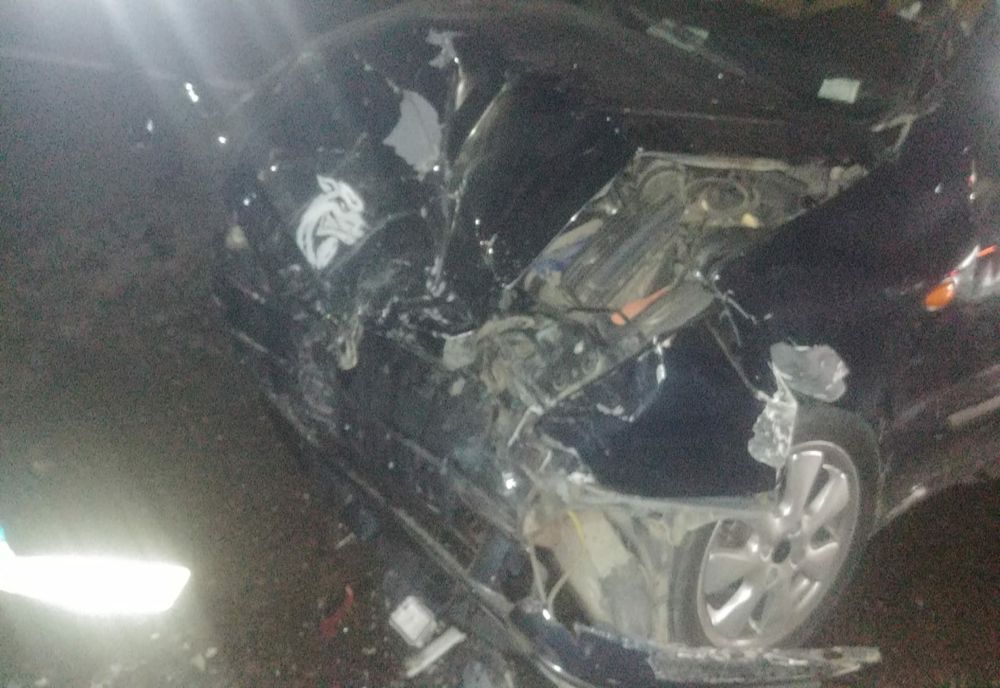 Foto: Un bărbat de 35 de ani, fără permis de conducere și aflat și sub influența alcoolului a produs un accident în care 5 persoane au fost rănite