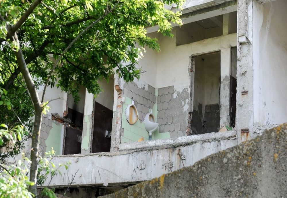 Impozite majorate cu până la 500% pentru clădirile în paragină din Buzău