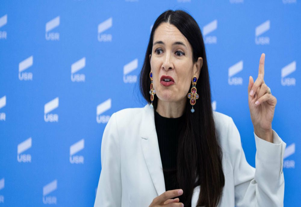 ELENA LASCONI VREA SĂ O EXCLUDĂ PE CLOTILDE ARMAND DIN USR: „ÎNCEARCĂ SĂ SABOTEZE CAMPANIA ELECTORALĂ”