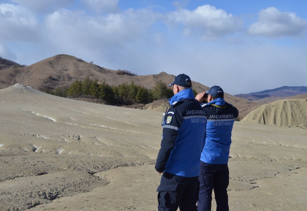 Jandarmii buzoieni, la datorie de Paște