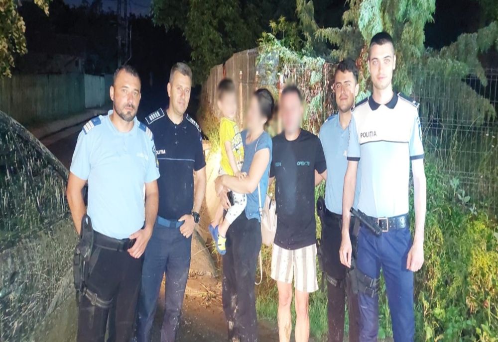 Au rămas blocați cu mașina într-o pădure din Cozieni