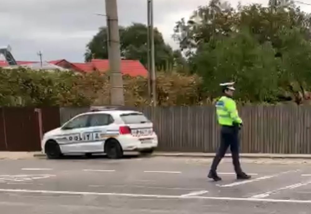 O tânăra i-a luat mașina prietenului ei și a plecat la drum, fără să țină cont că nu are permis de conducere