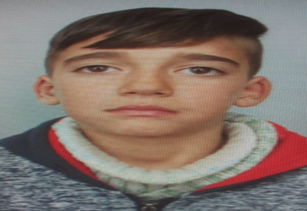 Copil de 12 ani, plecat voluntar de la domiciliu pe 4 august și nu s-a mai întors 
