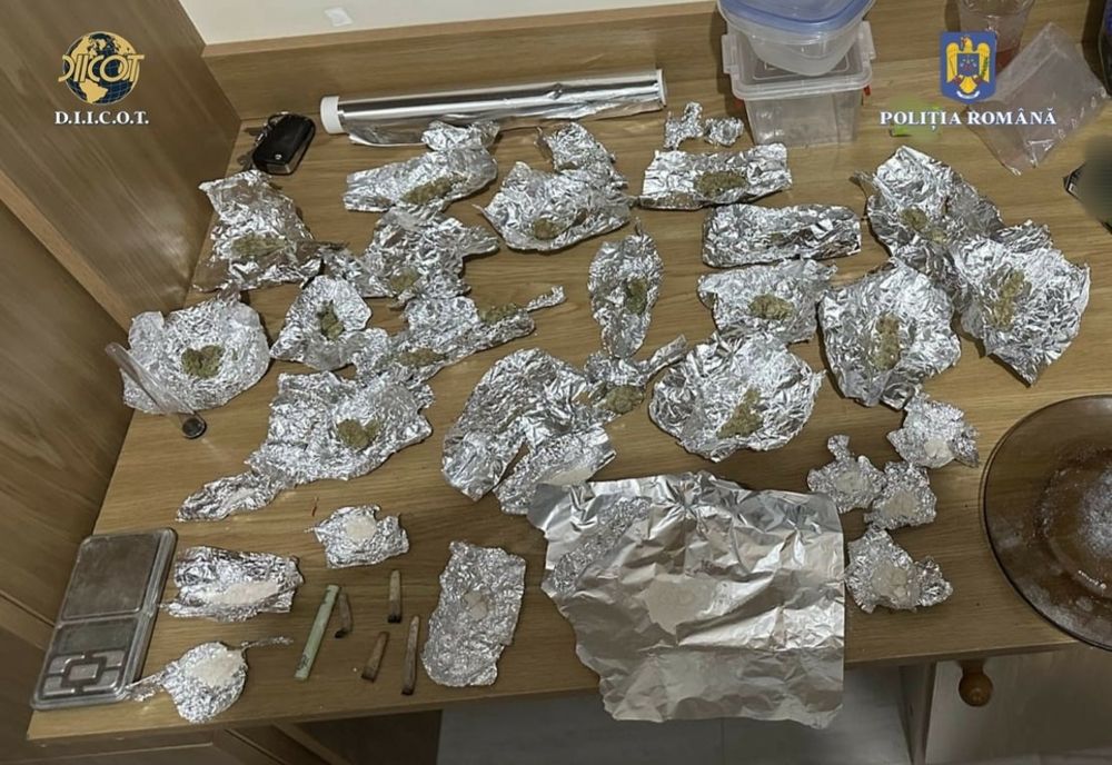 ZECI DE PERSOANE REȚINUTE ÎN CADRUL ACȚIUNII ”ȘCOALA” ORGANIZATE DE DIICOT