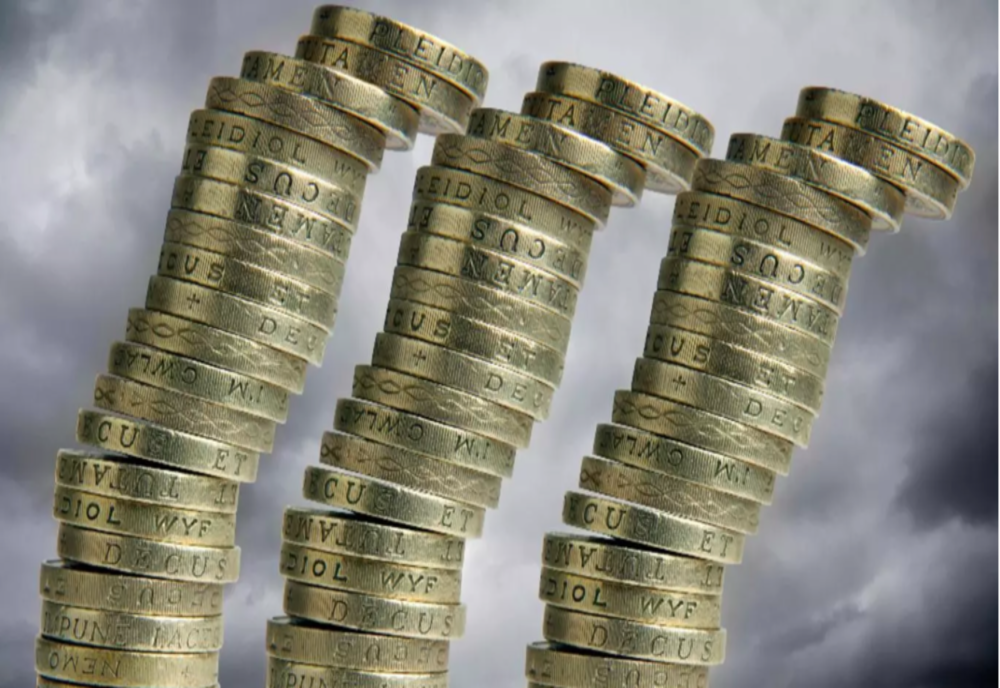 Băncile din Bulgaria, asaltate de oameni care aduc kilograme de leva, în monede, pentru a le schimba în euro