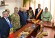 Veteran de război, sărbătorit cu ocazia centenarului. Are o memorie fantastică și este văzut ca un manual de istorie