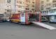 Femeie de 37 de ani, transportată la spital. Era în izolare la domiciliu