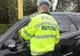 Şofer inconştient scos la timp din trafic de poliţişti - alcoolemie de 1,11 mg/l alcool pur în aerul expirat