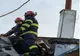 Pompierii buzoieni au intervenit la stingerea a 8 incendii în weekend