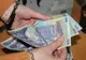 Un bărbat de 45 de ani a furat 800 de lei dintr-o societate comercială din Râmnicu Sărat