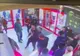 Un tânăr a provocat un scandal într-un magazin din Buzău după ce i s-a solicitat să poarte masca de protecție