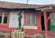 Galerie foto: O alunecare de teren a lăsat o familie din Pârscov fără acoperiș deasupra capului 