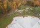 Pe sectorul de drum semaforizat de la Viaductul Teherau, pe DN 10, unul sau mai mulți șoferi au aruncat balizele și parapetul din material plastic peste pod