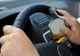 Un șofer băut a lovit o mașină după care a ricoșat într-o casă