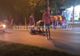 Video: Arestat pentru comiterea mai multor furturi, un minor de 15 ani a evadat din mâinile polițiștilor. Aceștia l-au prins după ce au folosit armamentul din dotare pentru focuri de avertisment